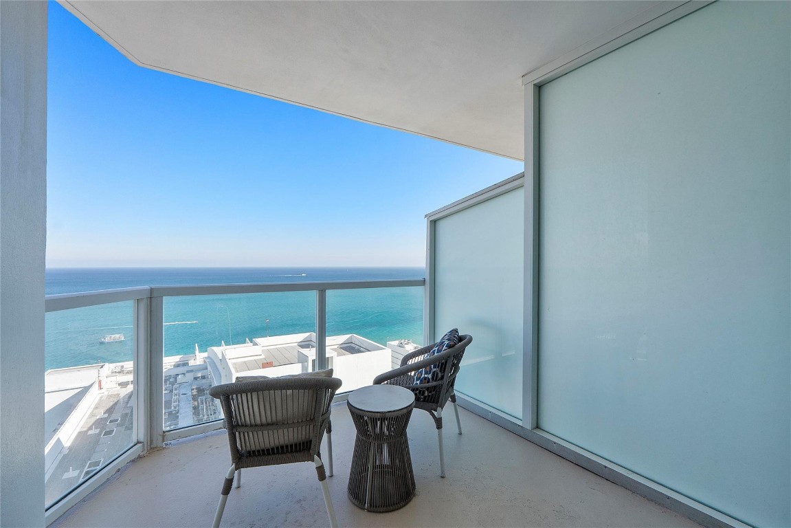 Fontainebleau - Residential