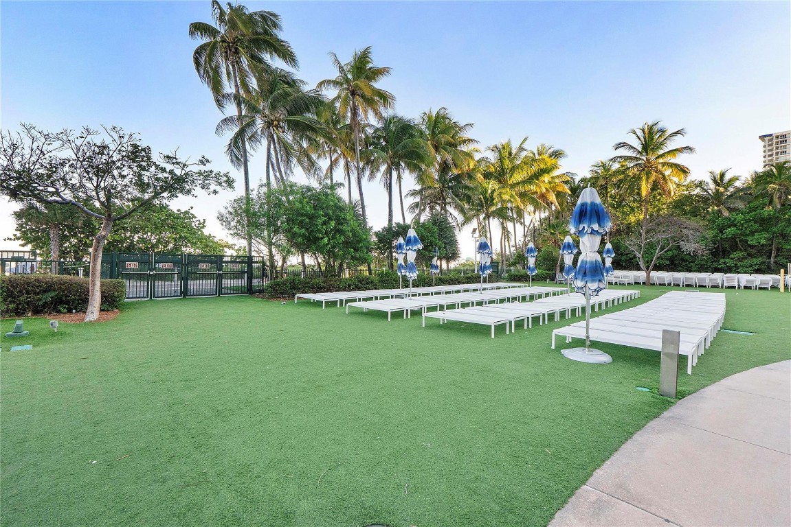 Fontainebleau - Residential