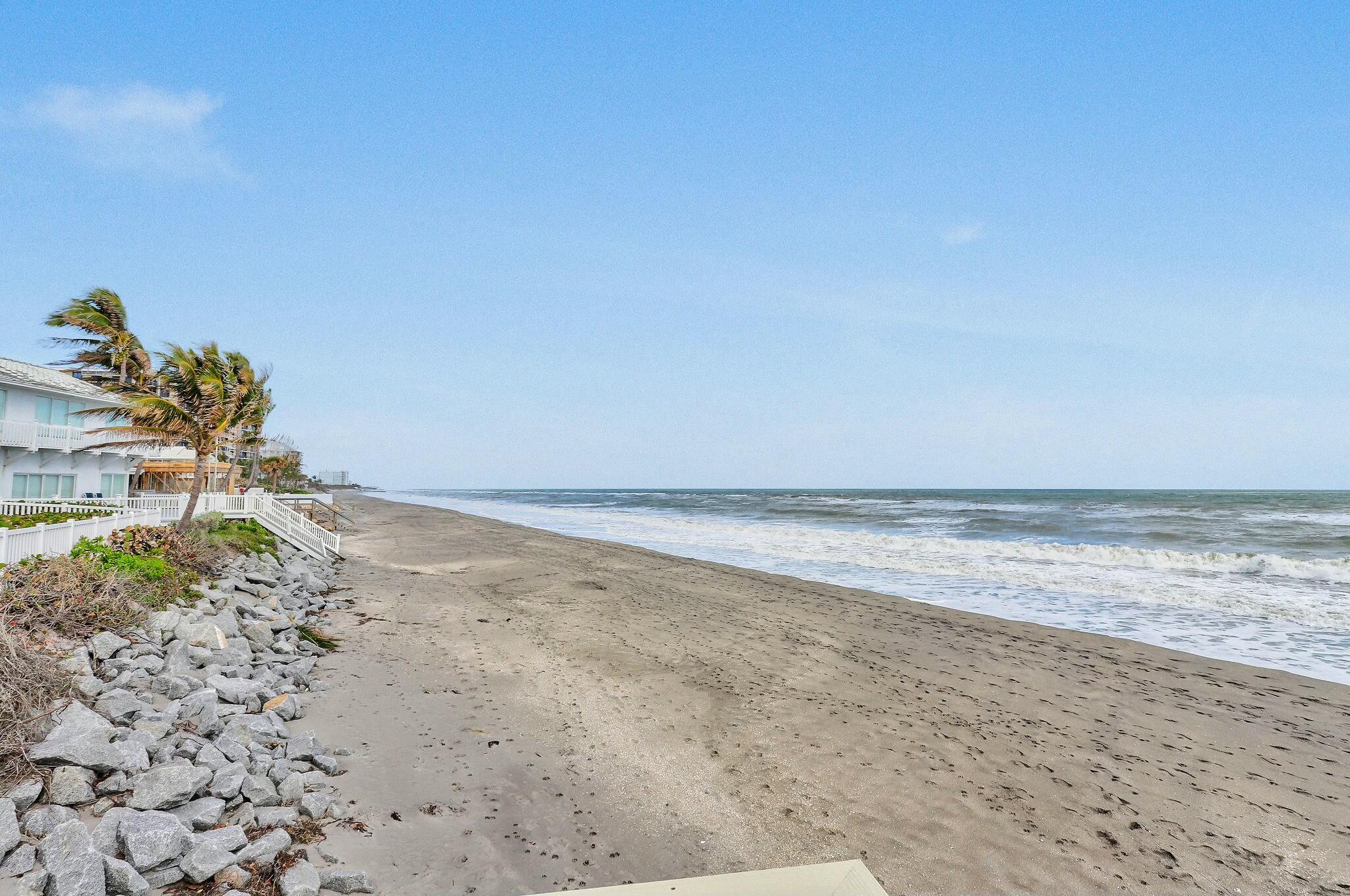 JUPITER INLET BEACH COLON - Residential