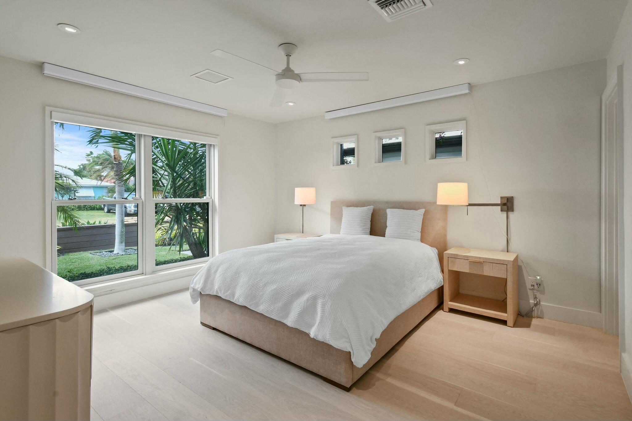 JUPITER INLET BEACH COLON - Residential