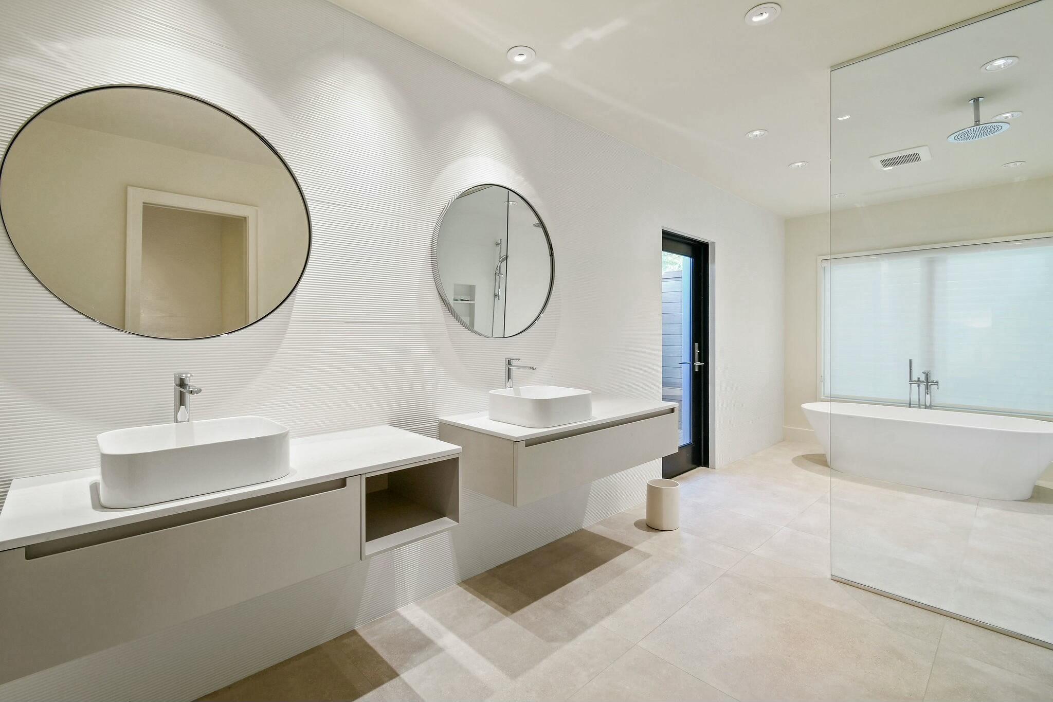 JUPITER INLET BEACH COLON - Residential