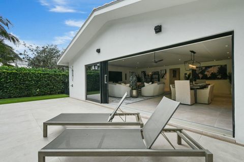 A home in Jupiter Inlet Colony