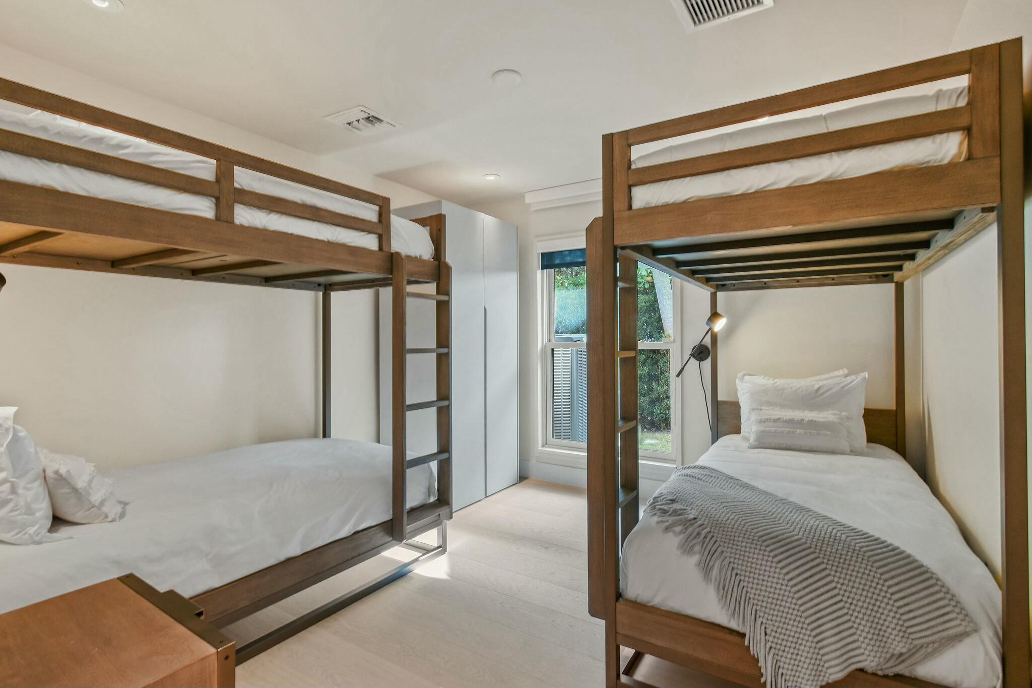 JUPITER INLET BEACH COLONY - Residential