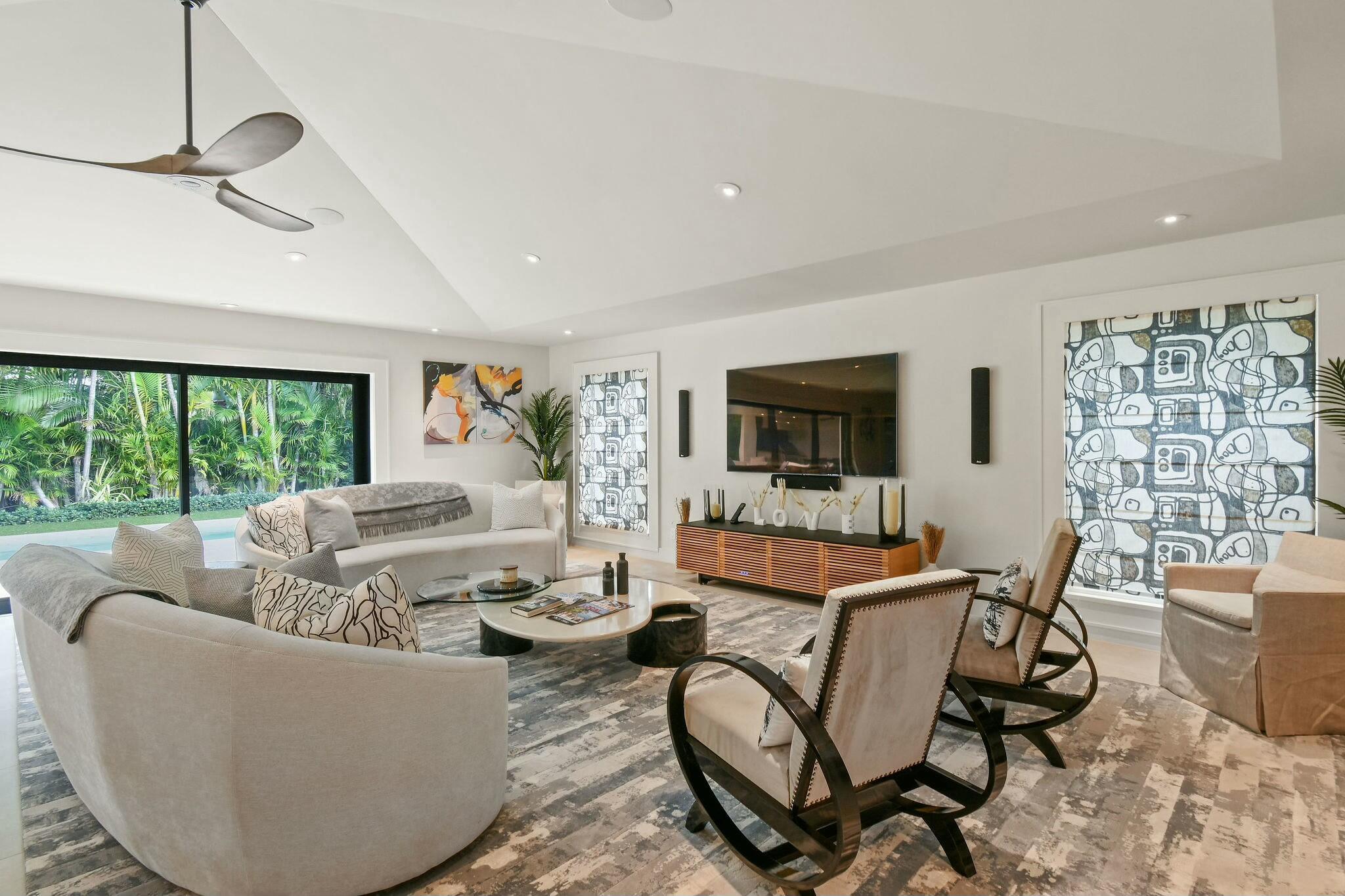 JUPITER INLET BEACH COLON - Residential