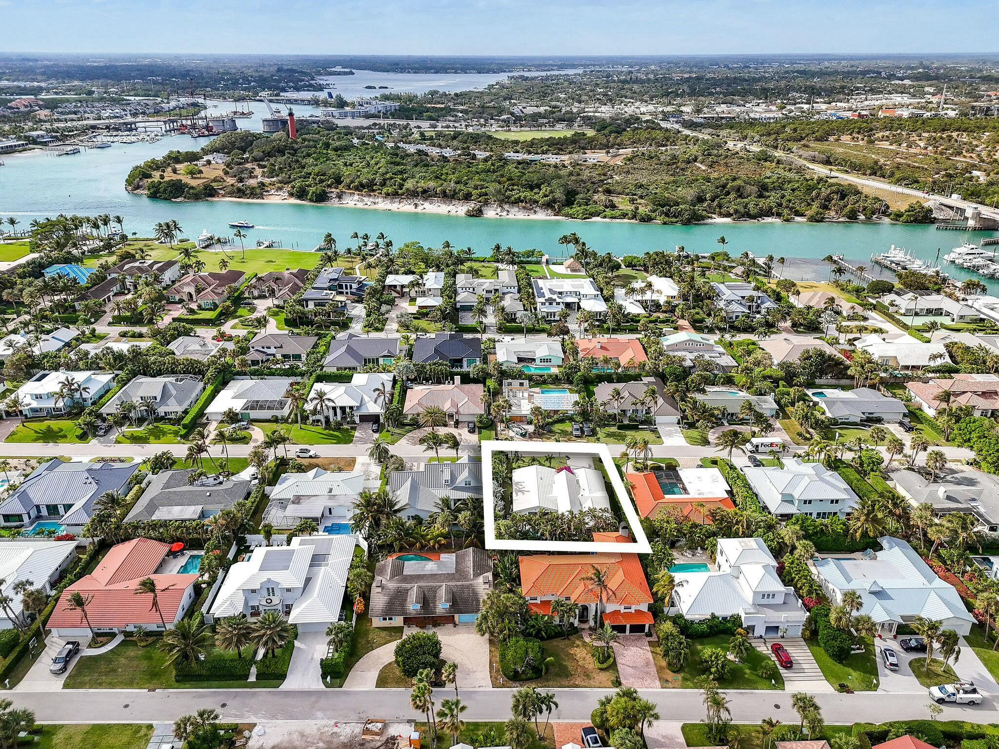 JUPITER INLET BEACH COLON - Residential