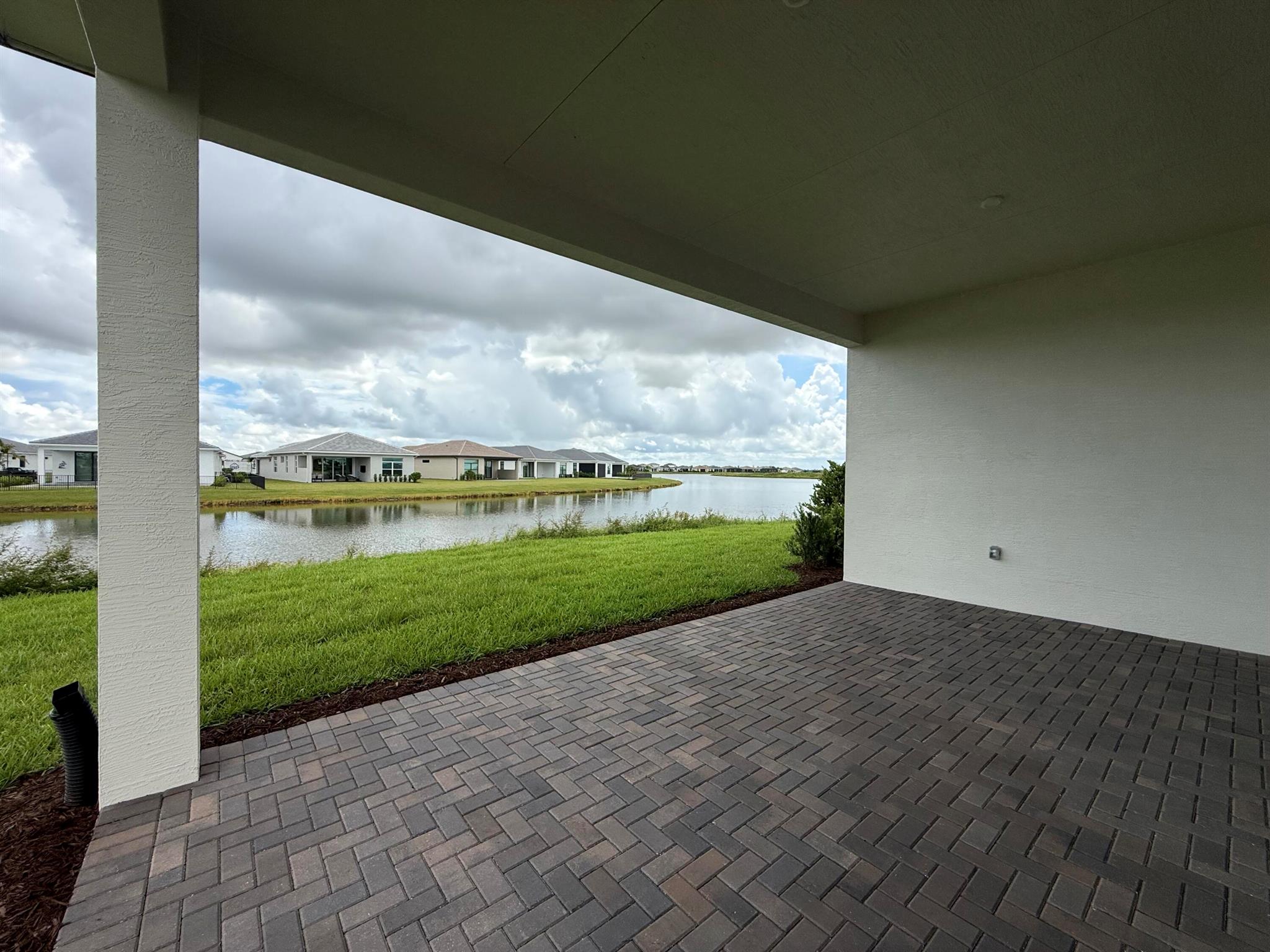 VERANO - Residential
