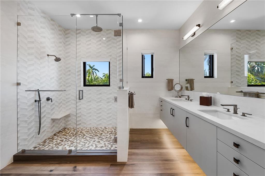 Lauderdale Harbors - Residential