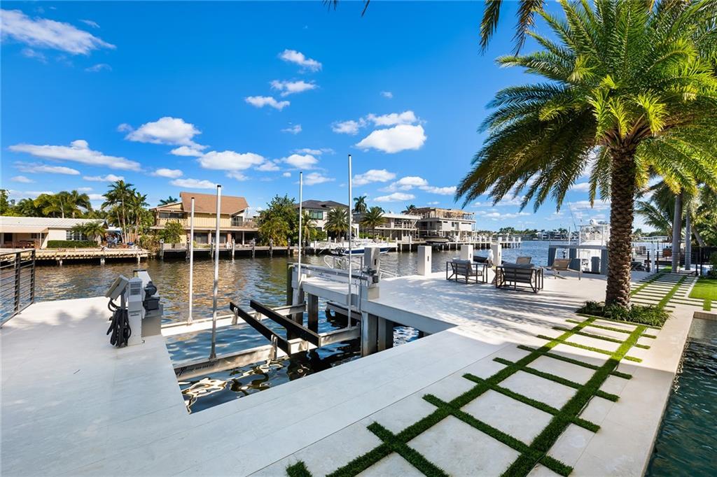 Lauderdale Harbors - Residential