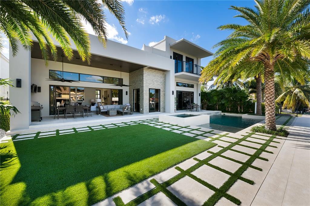 Lauderdale Harbors - Residential