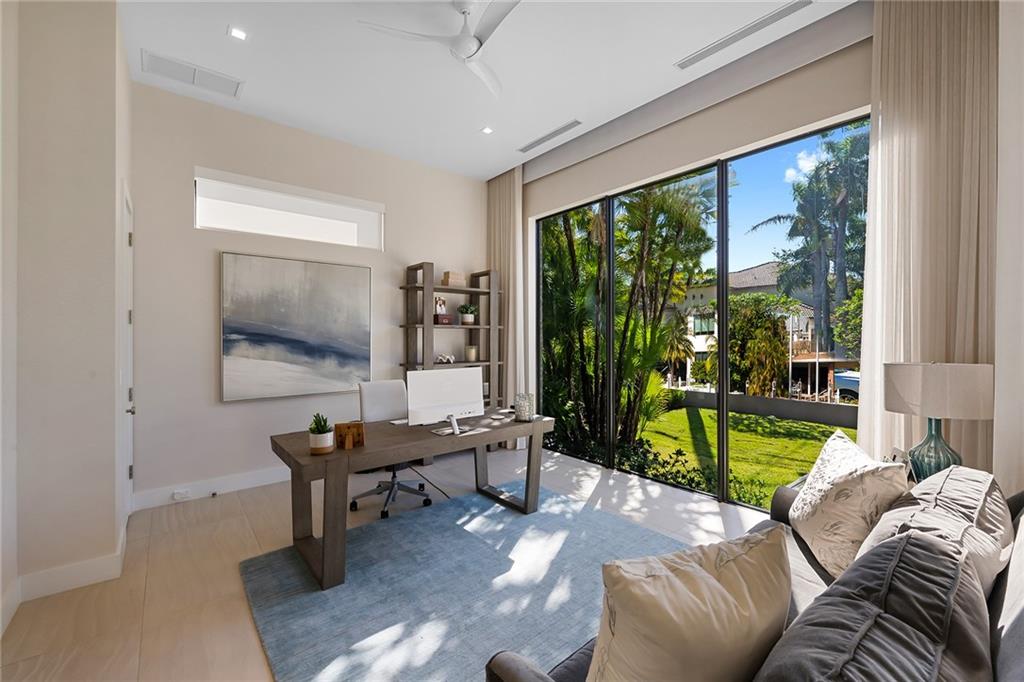 Lauderdale Harbors - Residential