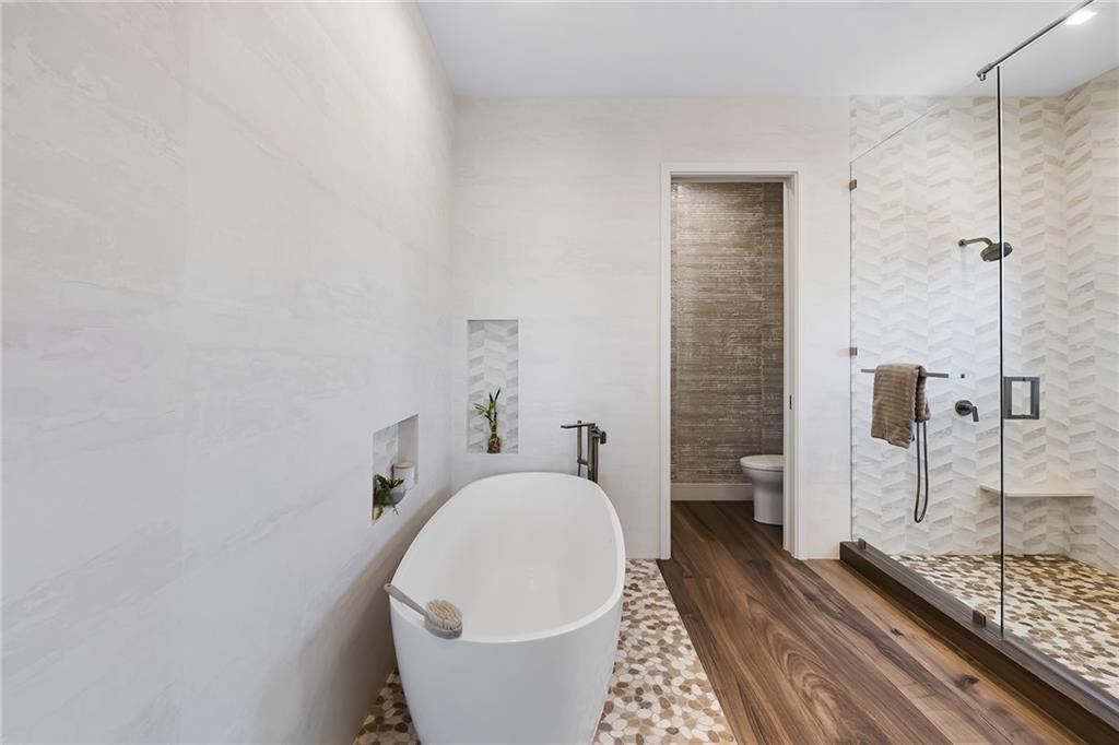 Lauderdale Harbors - Residential