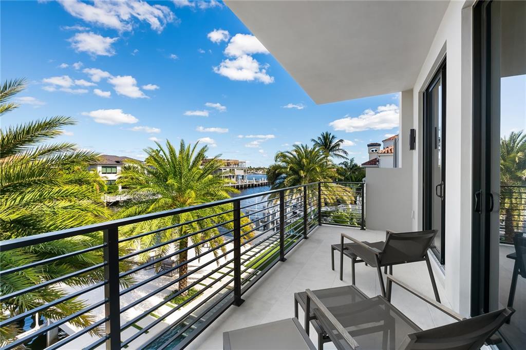 Lauderdale Harbors - Residential