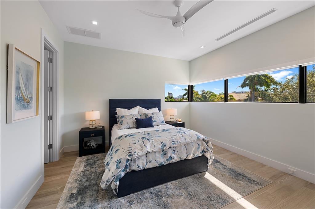 Lauderdale Harbors - Residential