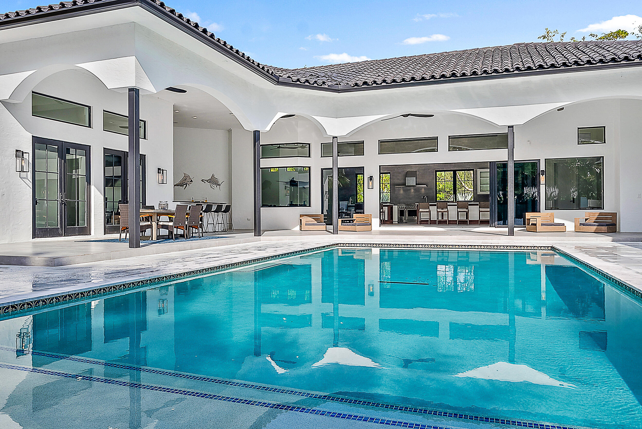 Jupiter - Island Country - Residential