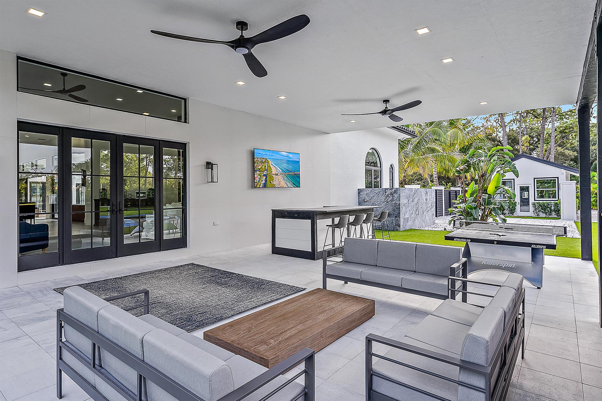 Jupiter - Island Country - Residential