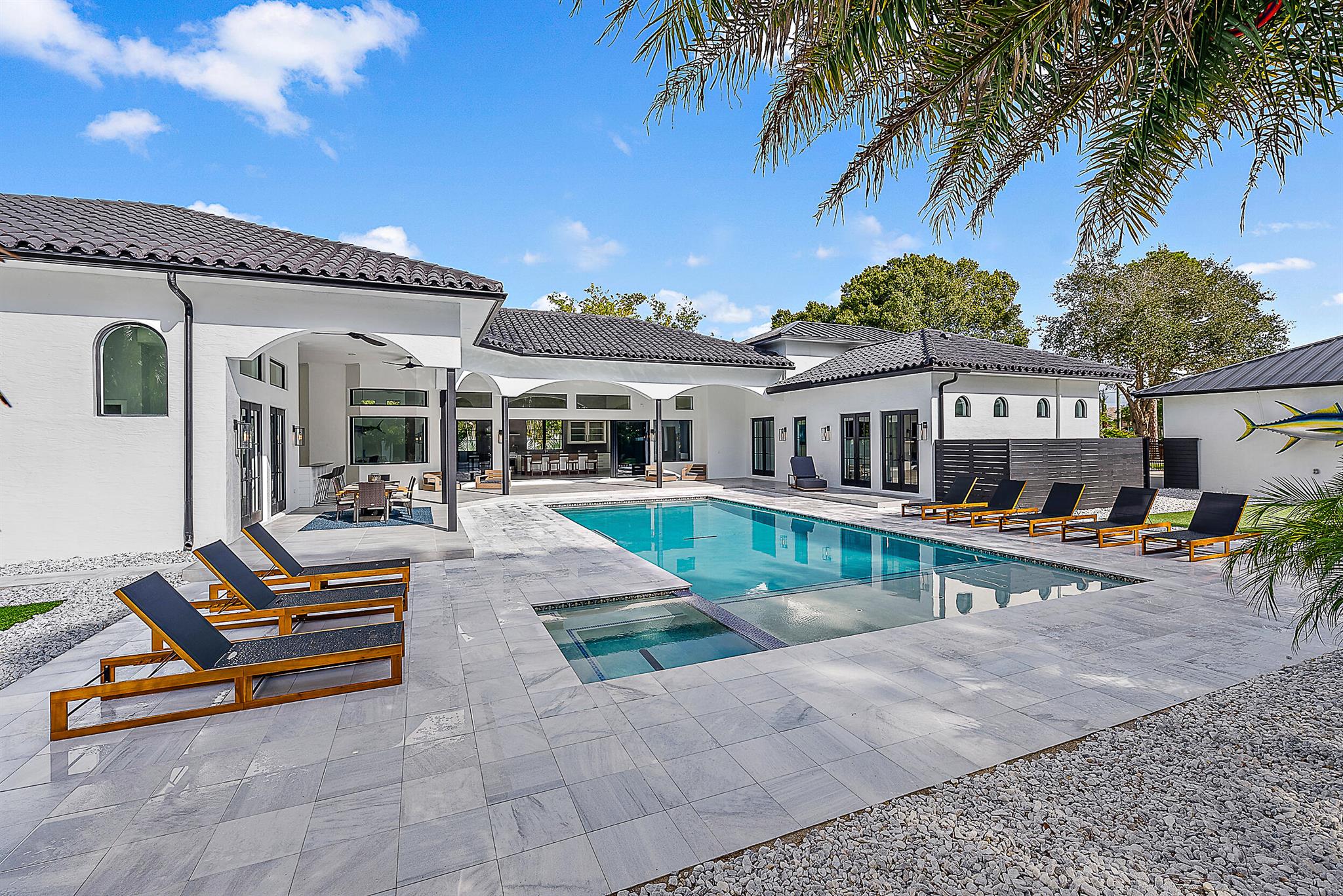 Jupiter - Island Country - Residential