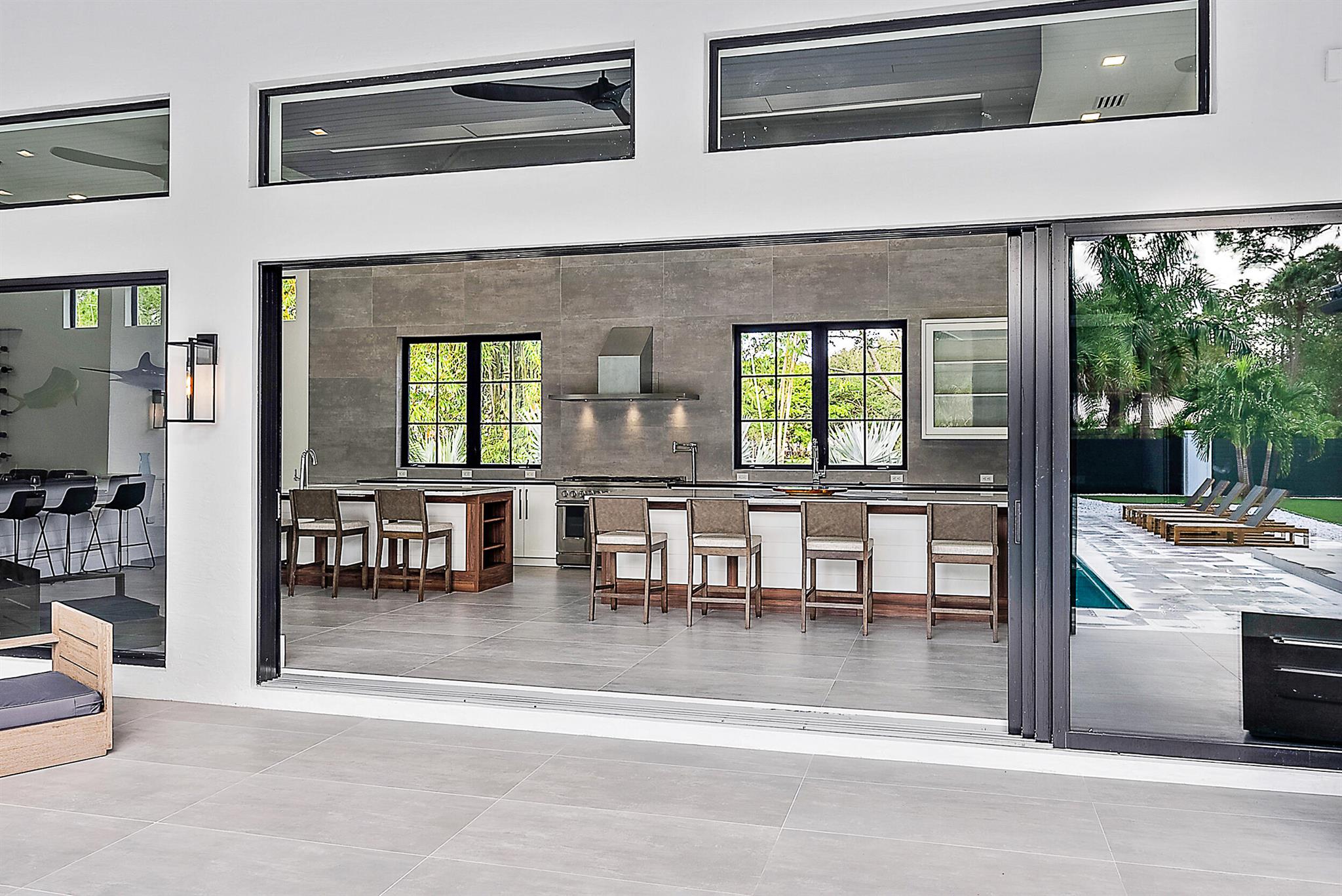 Jupiter - Island Country - Residential