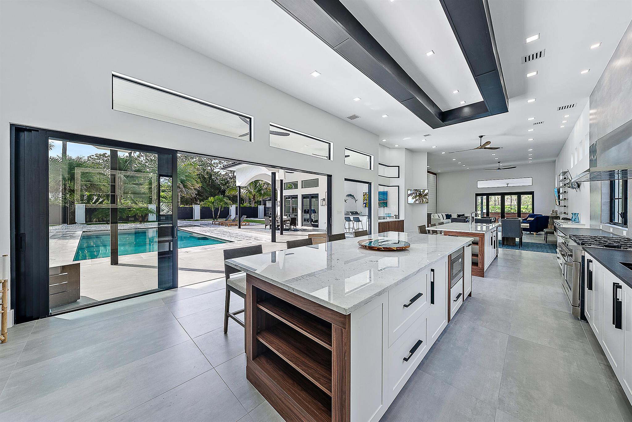 Jupiter - Island Country - Residential