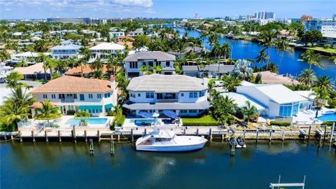 Tiny photo for 1580 SE 8th Street, Deerfield Beach, FL 33441 (MLS # F10532426)