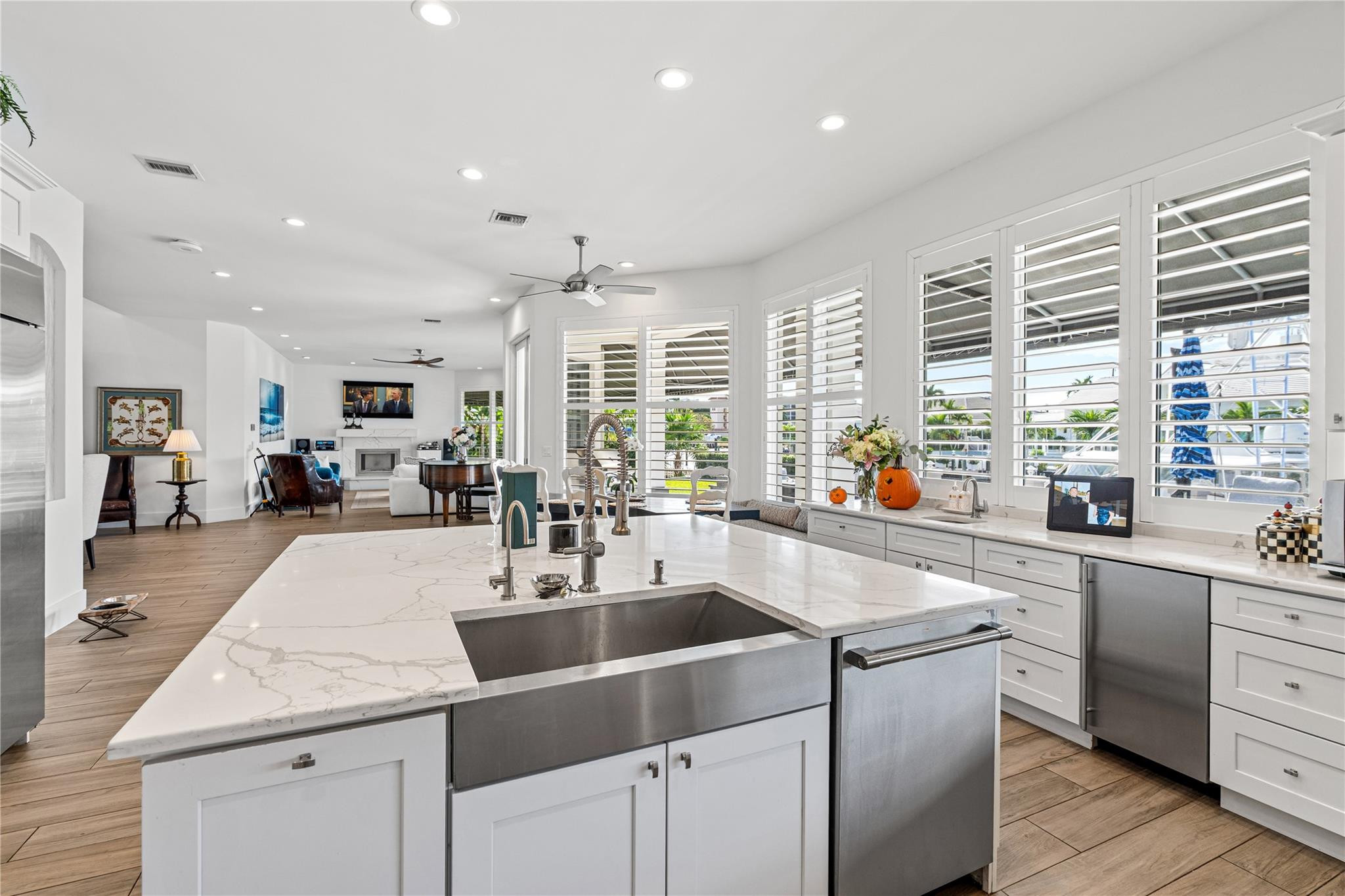 The Cove 2nd Sec 33-27 B - Residential