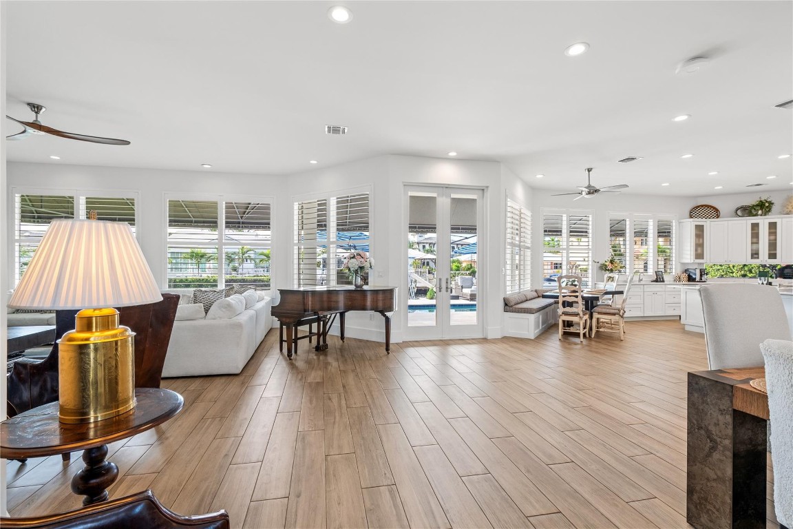 The Cove 2nd Sec 33-27 B - Residential