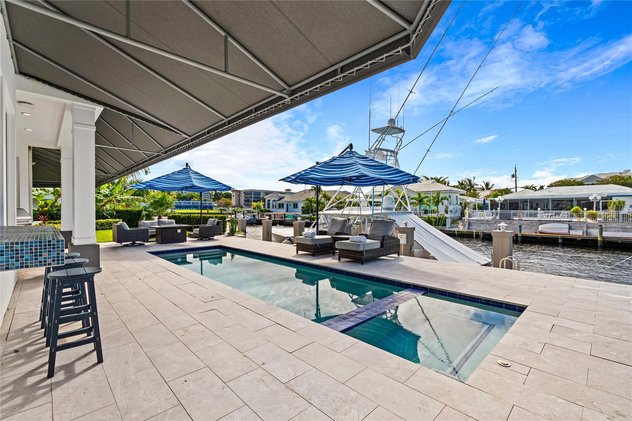 The Cove 2nd Sec 33-27 B - Residential