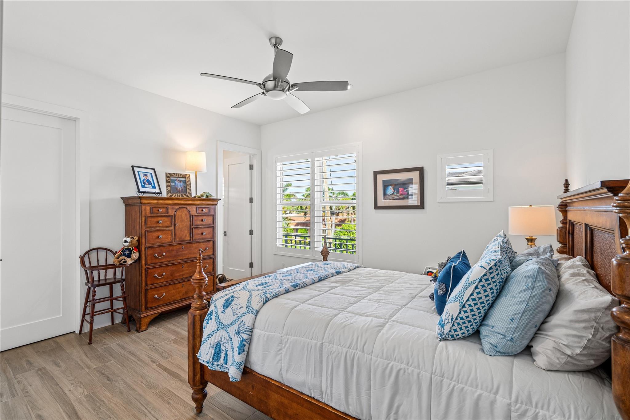 The Cove 2nd Sec 33-27 B - Residential