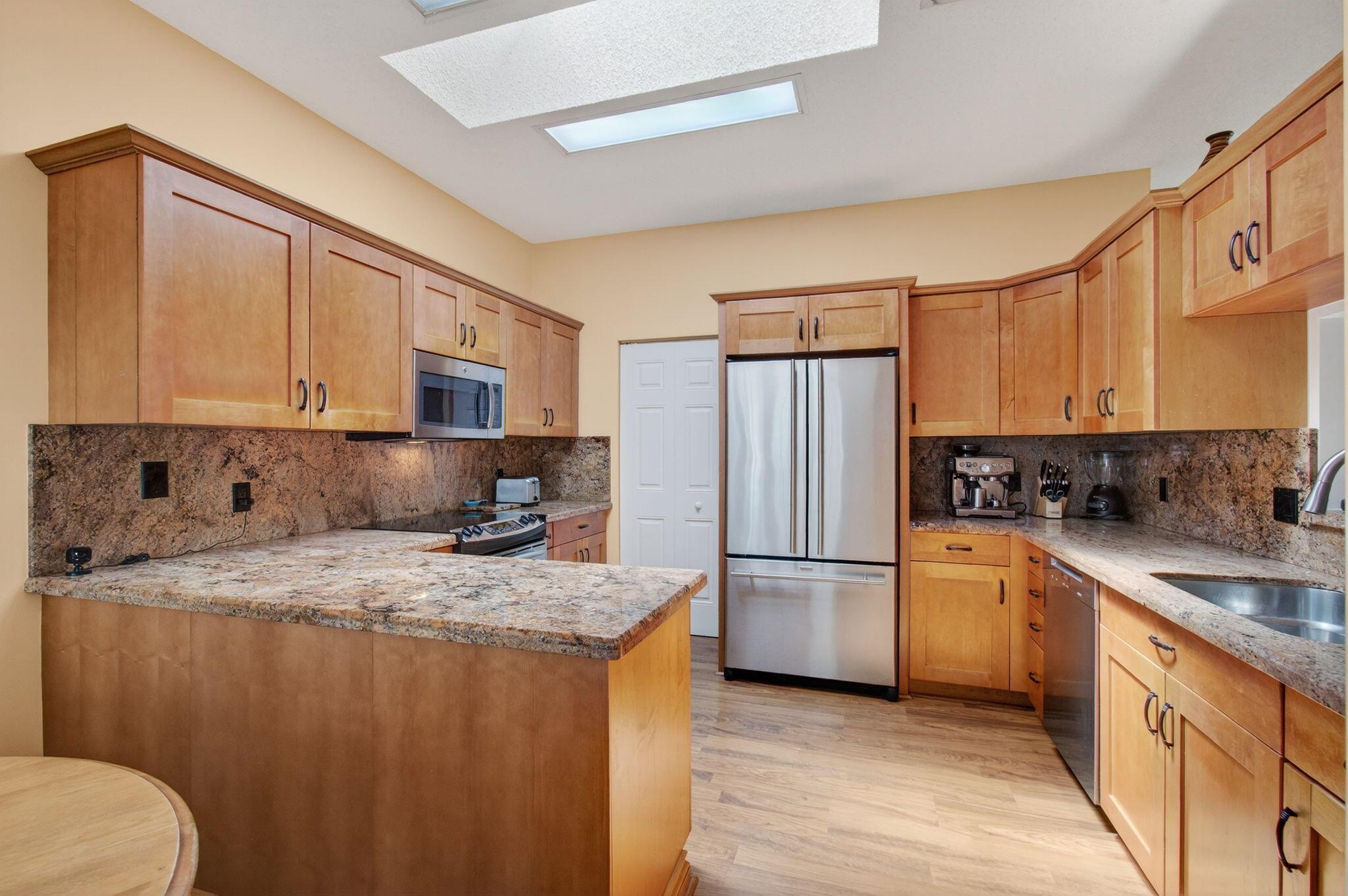 7629 Mansfield Hollow Road