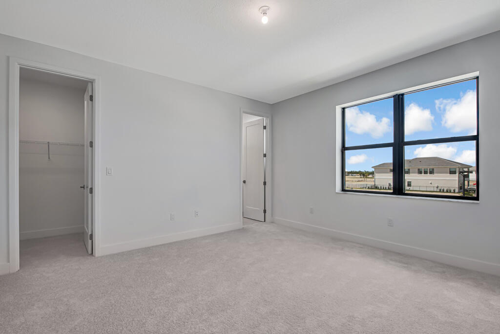 APEX AVENIR - Residential