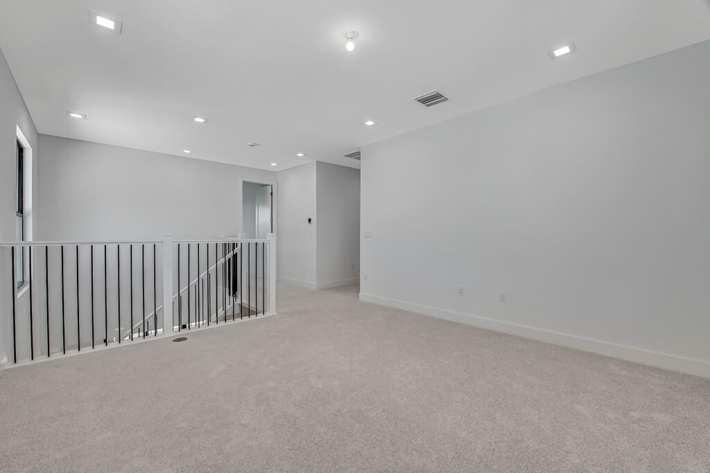 APEX AVENIR - Residential