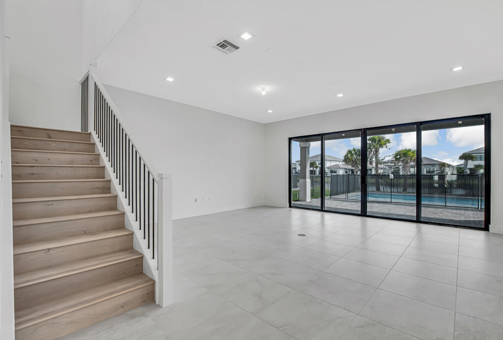 APEX AVENIR - Residential