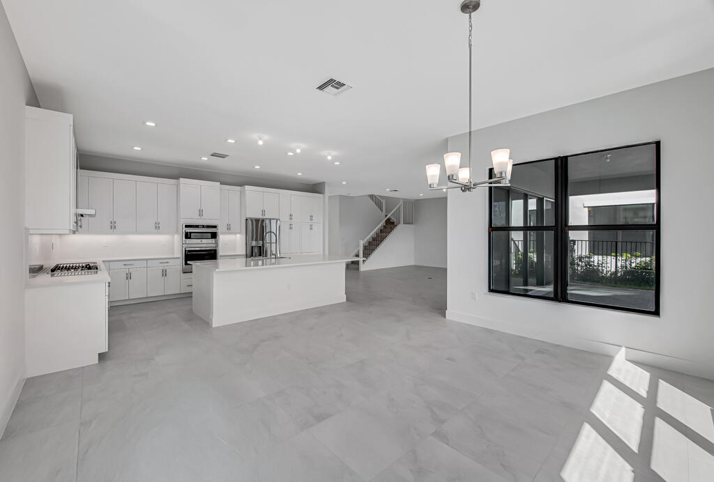 APEX AVENIR - Residential