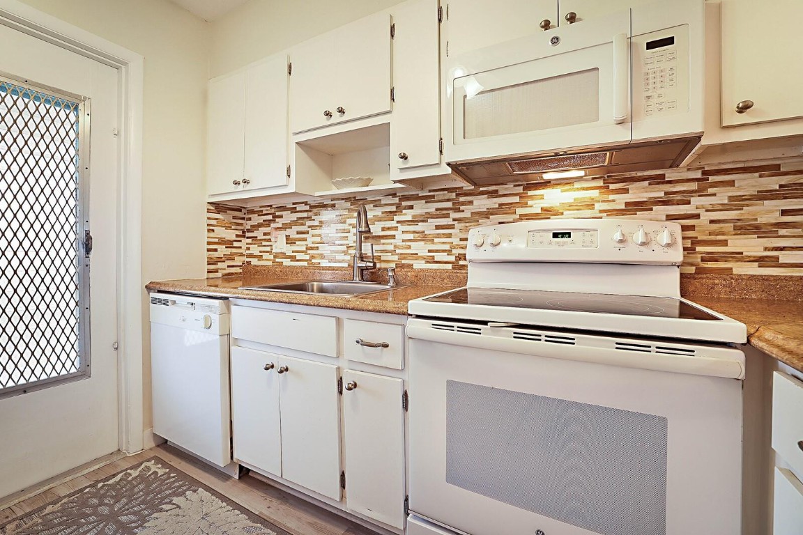 Lighthouse Point Garden - Residential