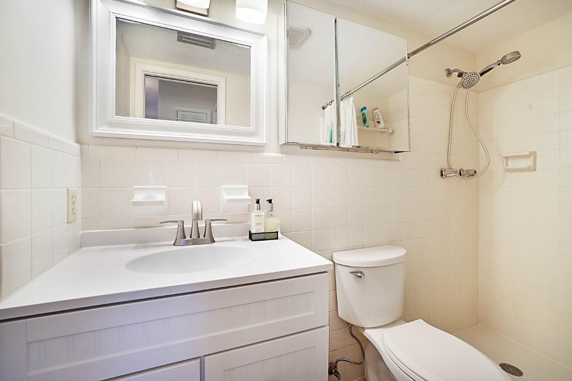 Lighthouse Point Garden - Residential