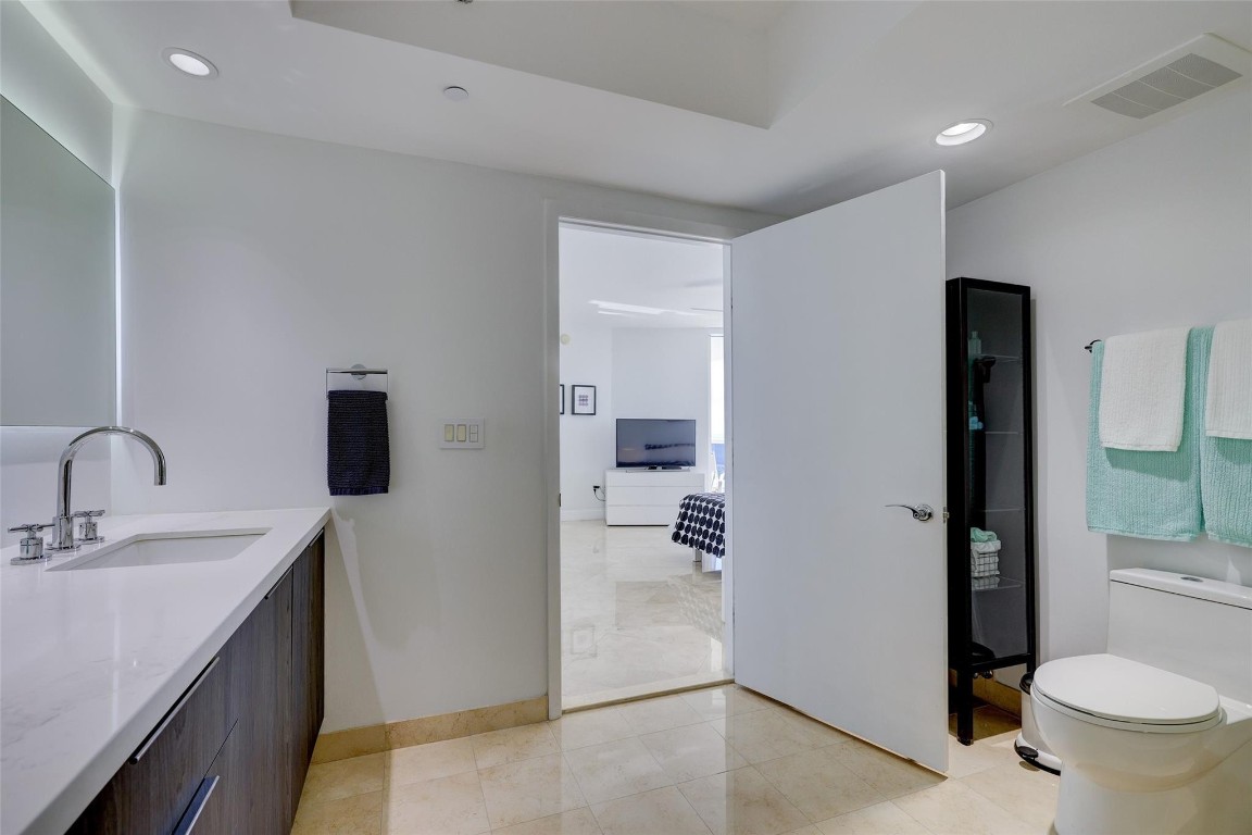 Beach Club Condo - Residential