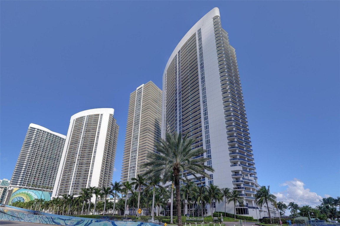 Beach Club Condo - Residential