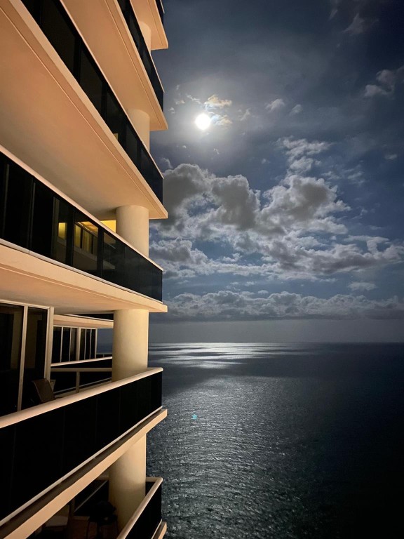 Beach Club Condo - Residential