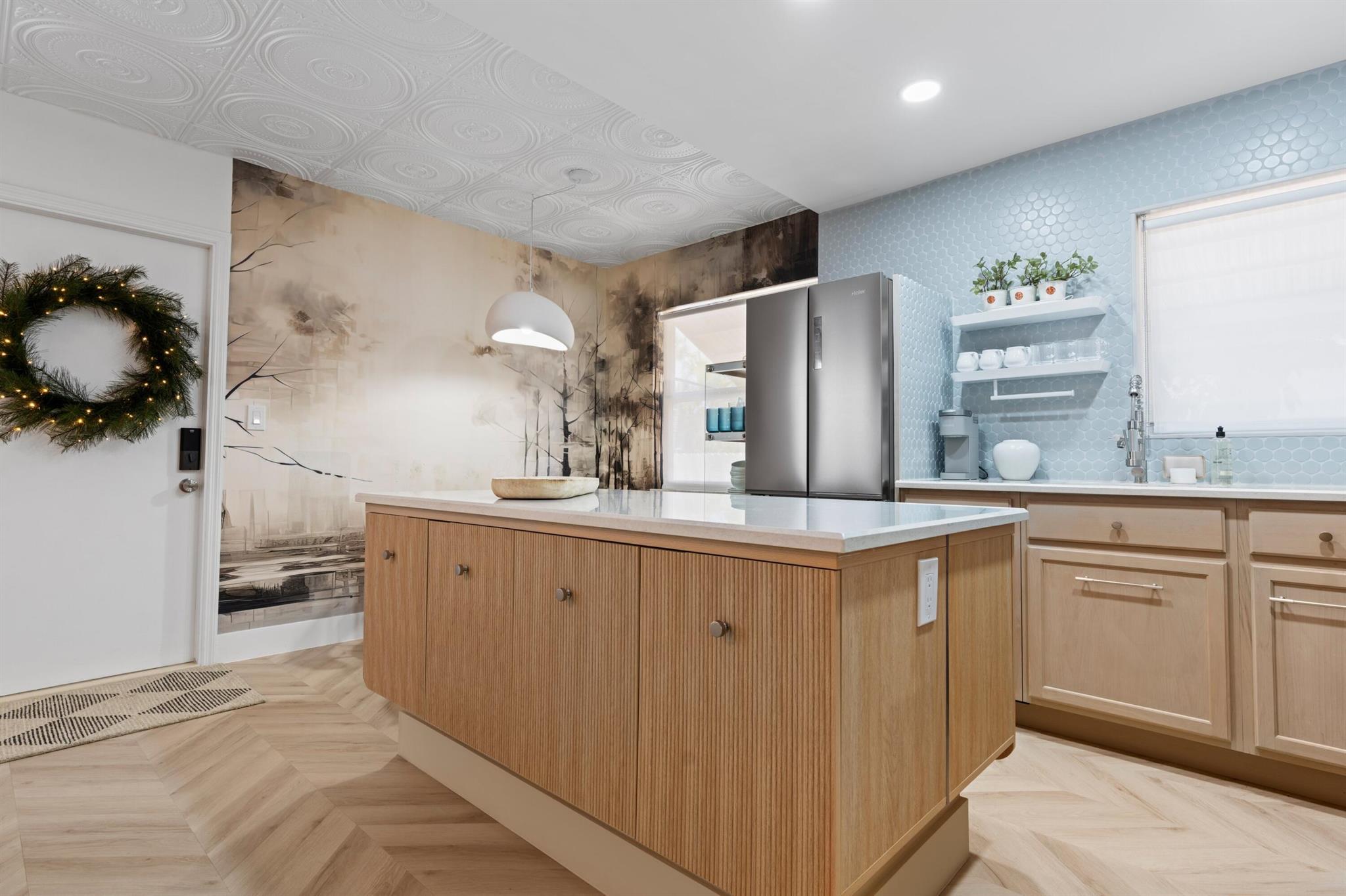 GLOUCHESTER HOUSE CONDO - Residential Lease