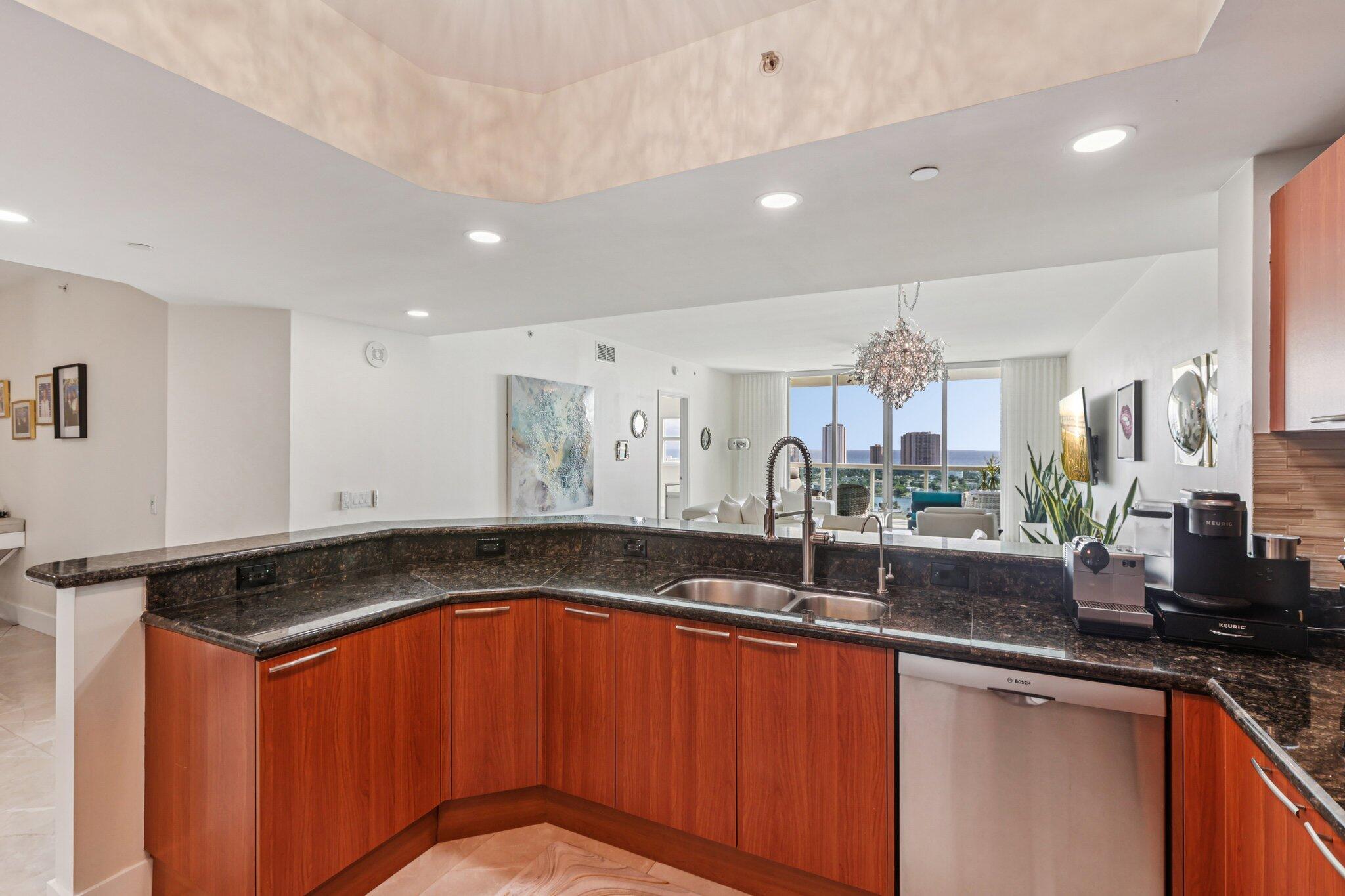 MARINA GRANDE RIVIERA BEA - Residential Lease