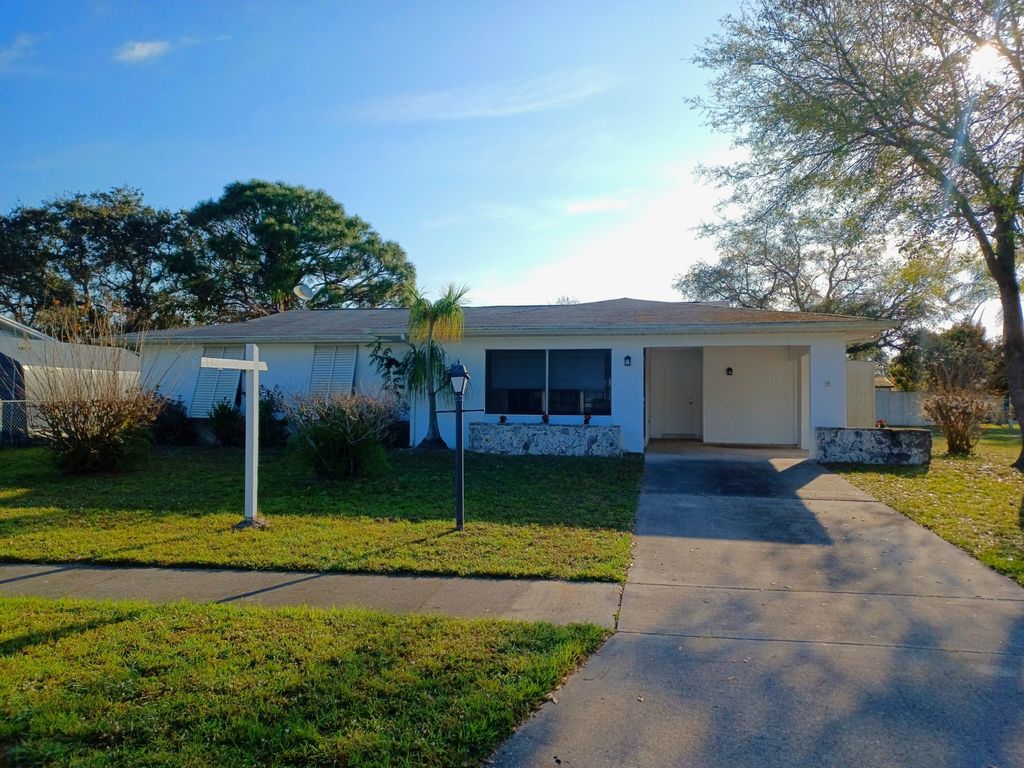 Photo of 161 NE Hemet Street, Port St Lucie, FL 34983 (MLS # R10868435)