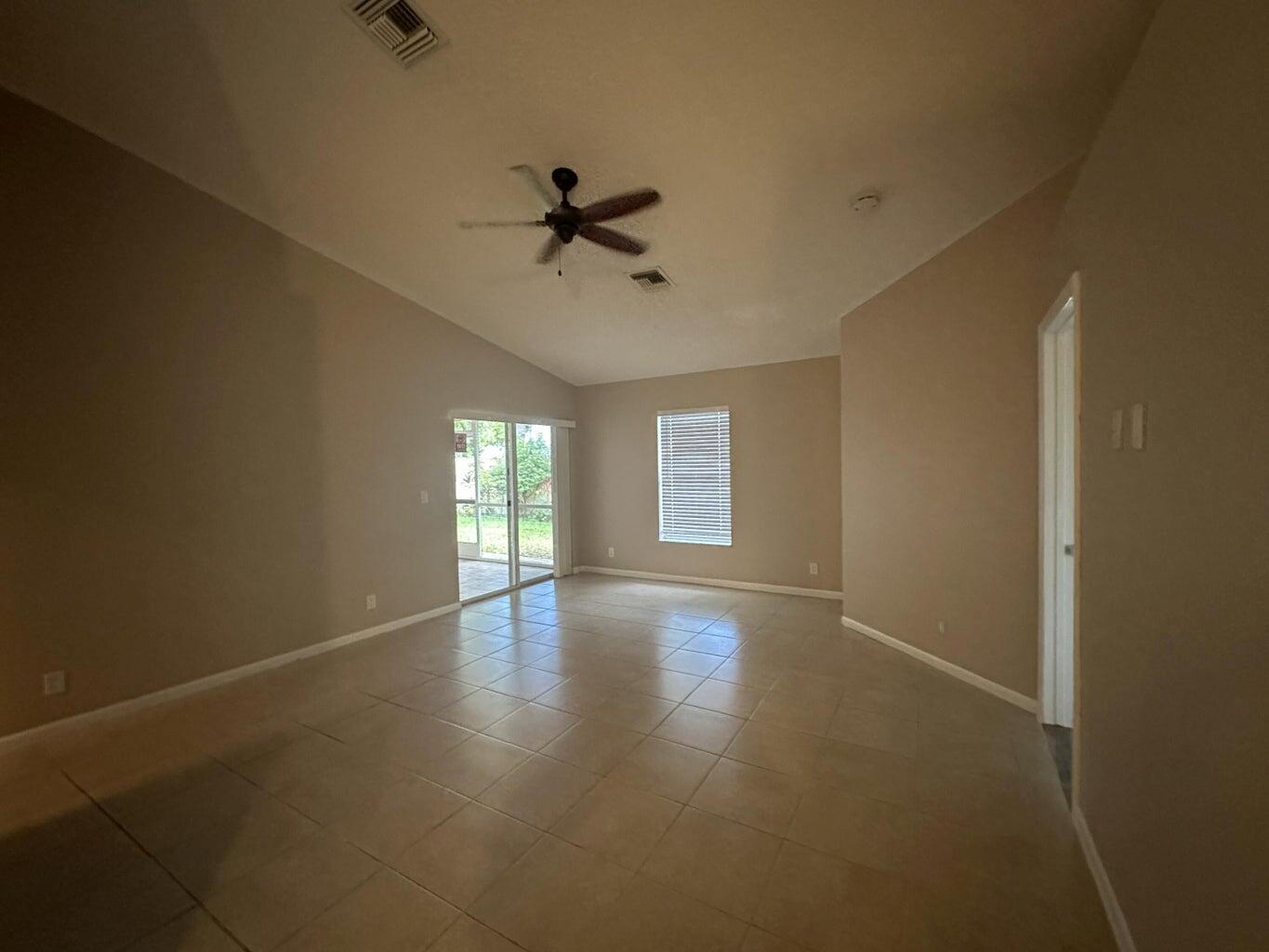 300 NE 42nd Street
