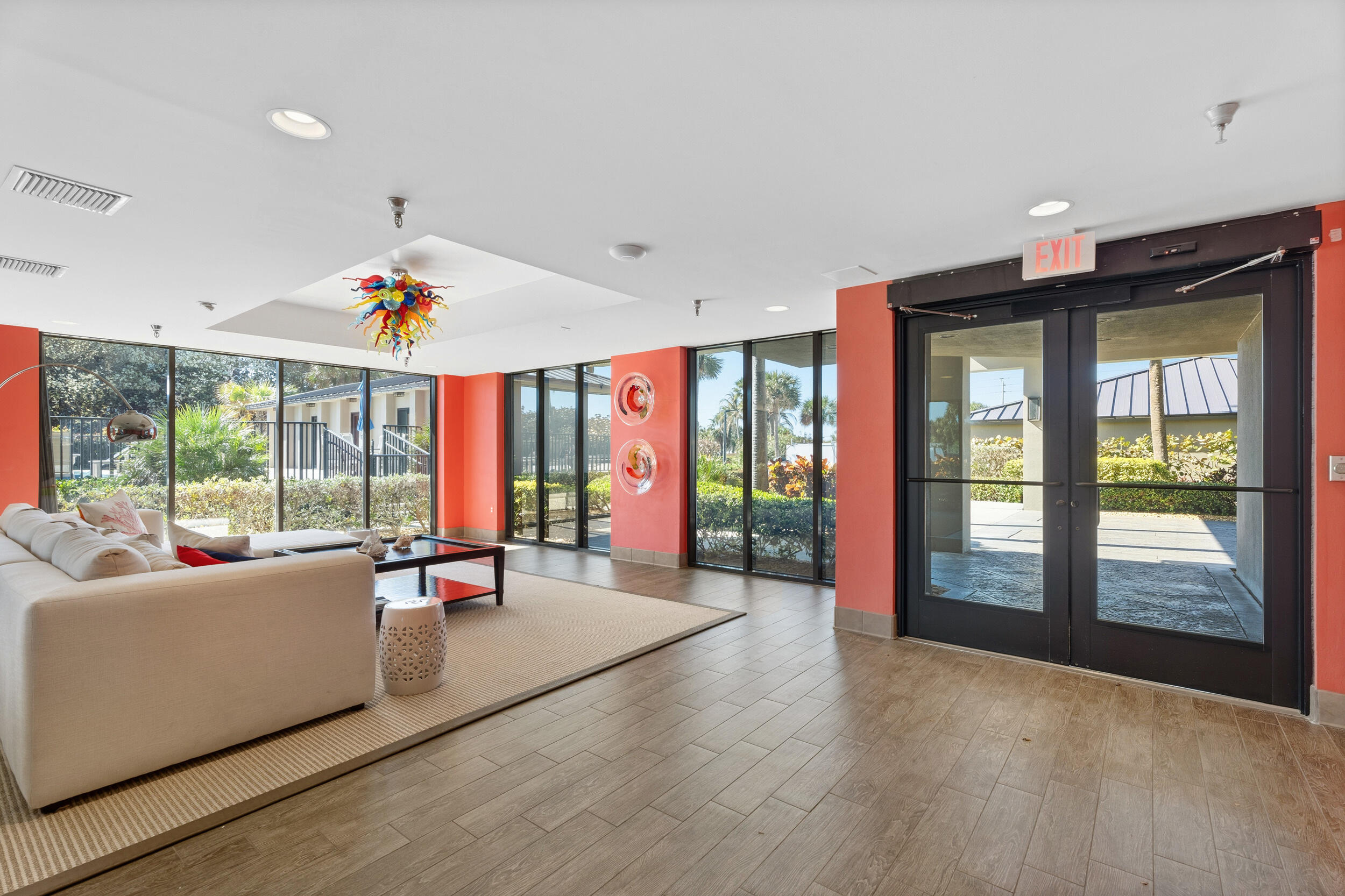 VISIONS CONDOMINIUM - Residential