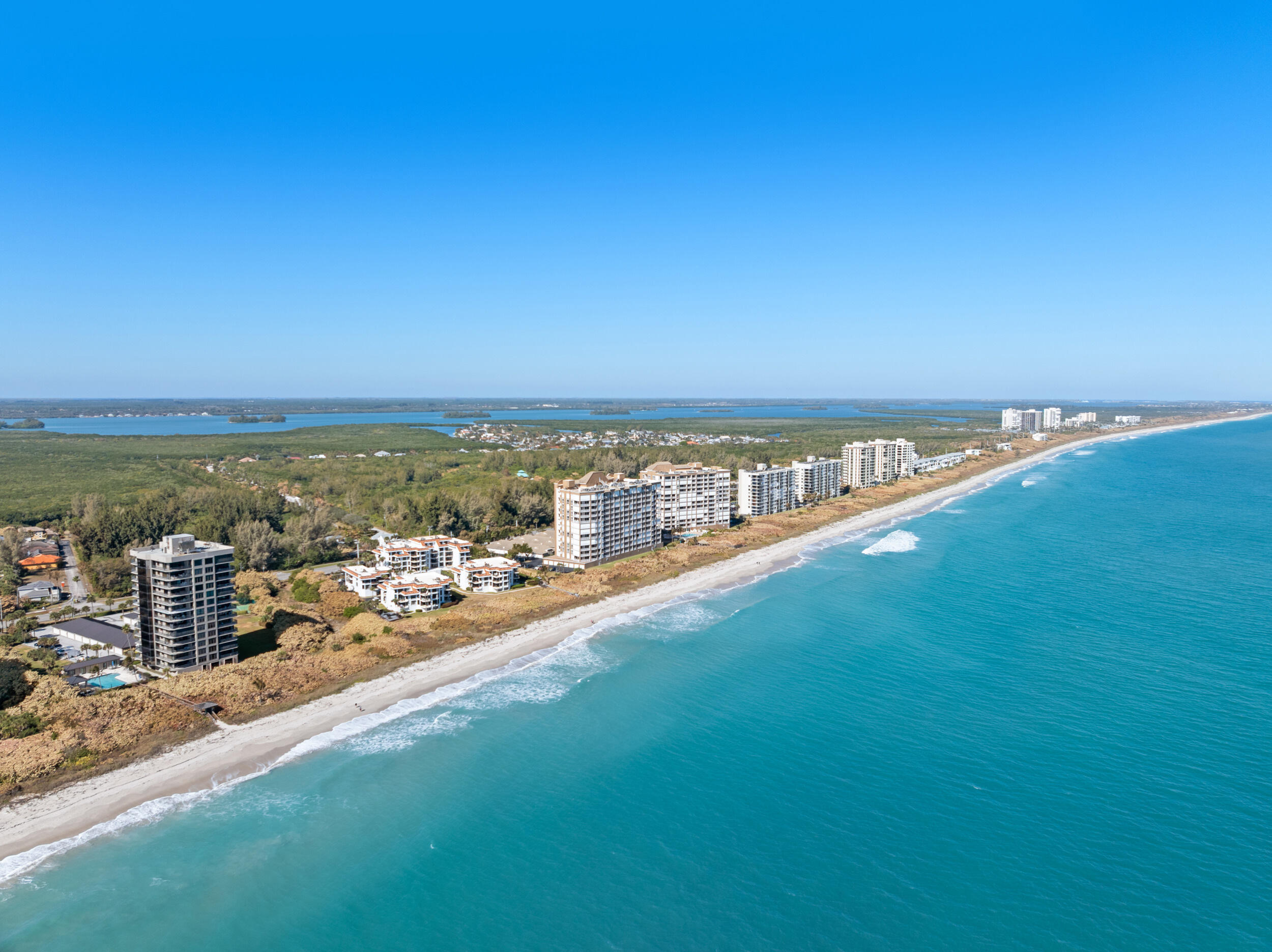 VISIONS CONDOMINIUM - Residential