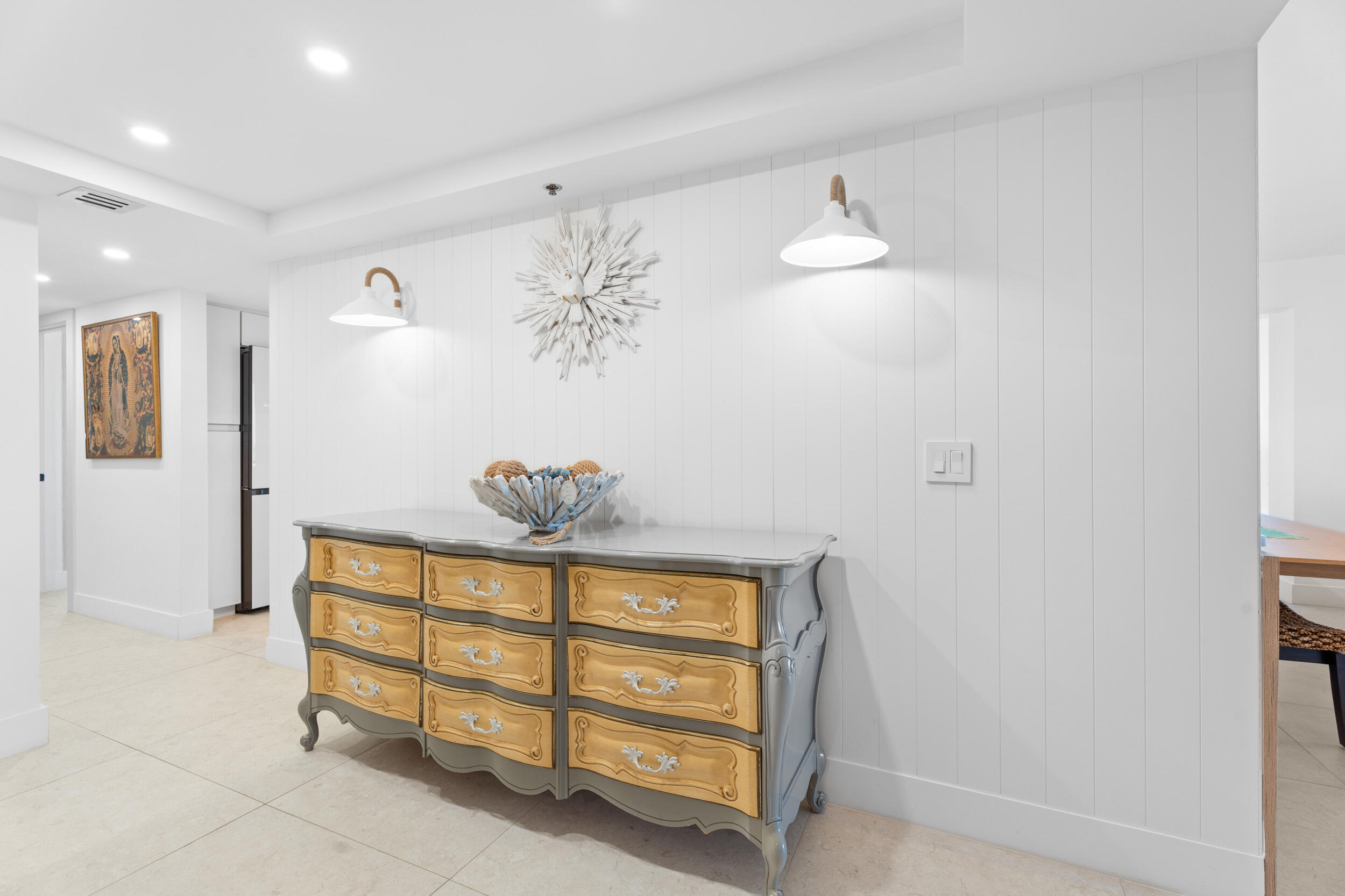 VISIONS CONDOMINIUM - Residential