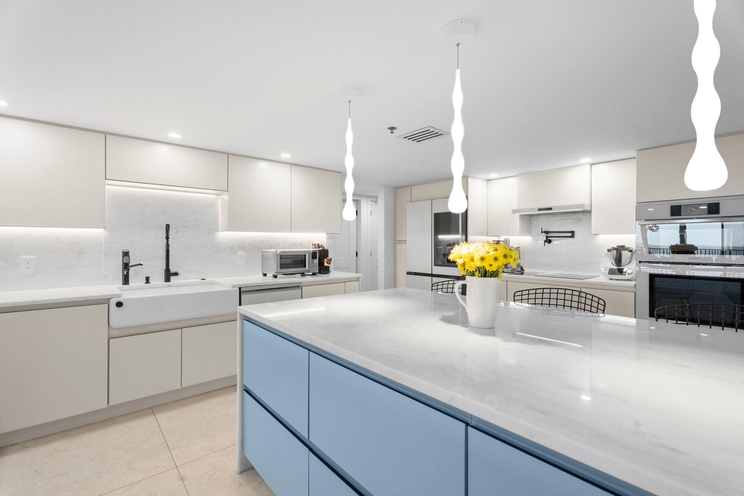 4000 N Highway A1a 901