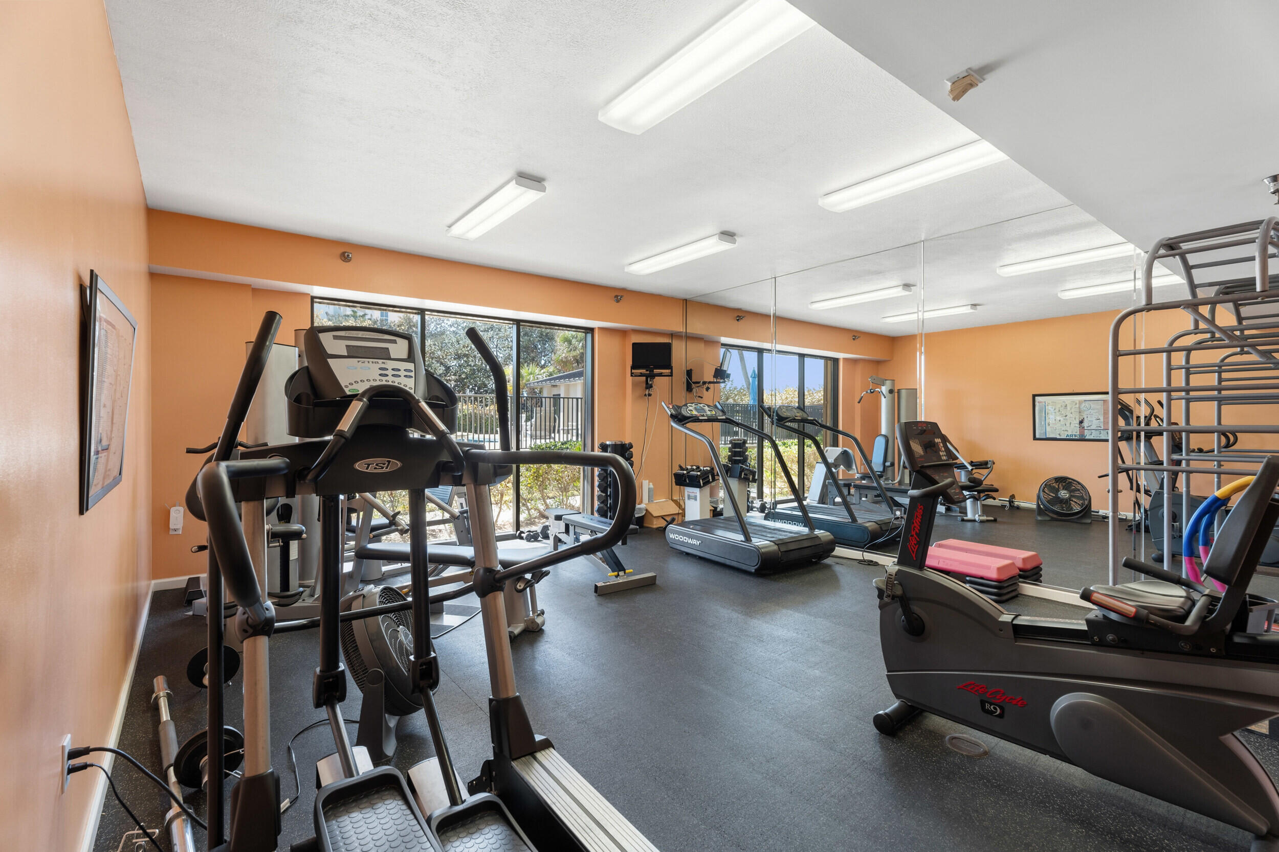 VISIONS CONDOMINIUM - Residential