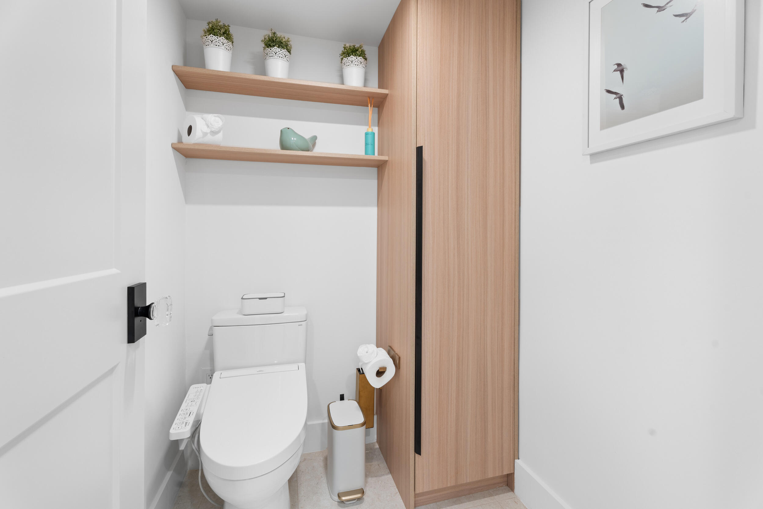 VISIONS CONDOMINIUM - Residential