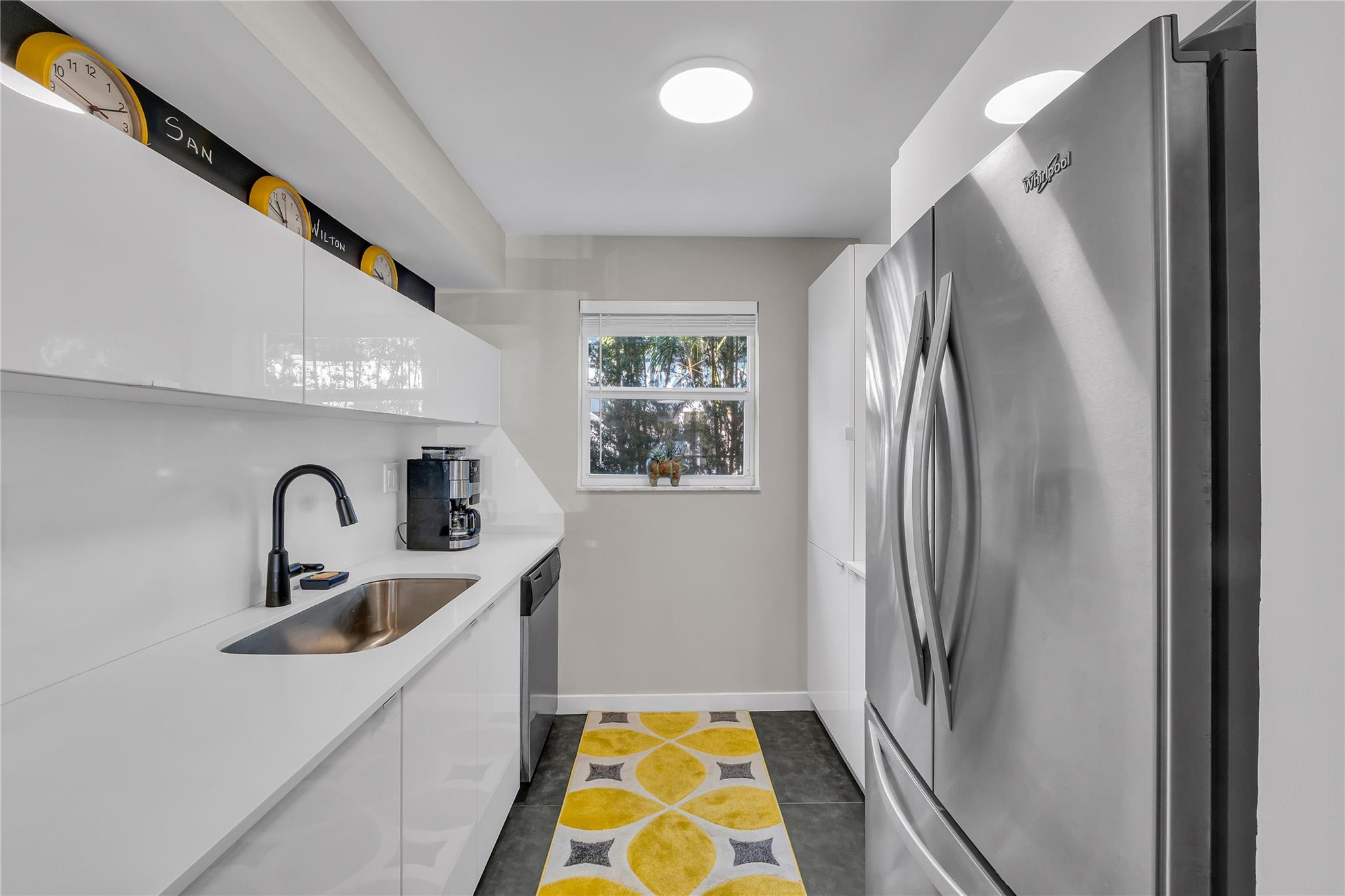 WILTON VILLAGE CONDO - Residential