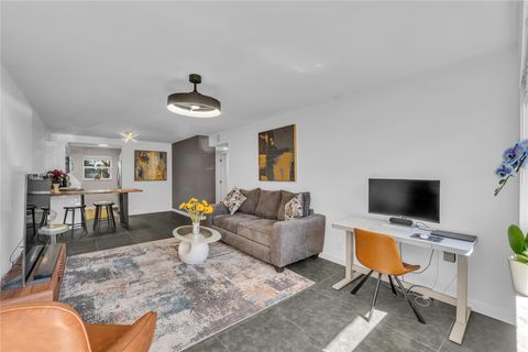 2607 NE 8th Avenue 34 Wilton Manors FL 33334