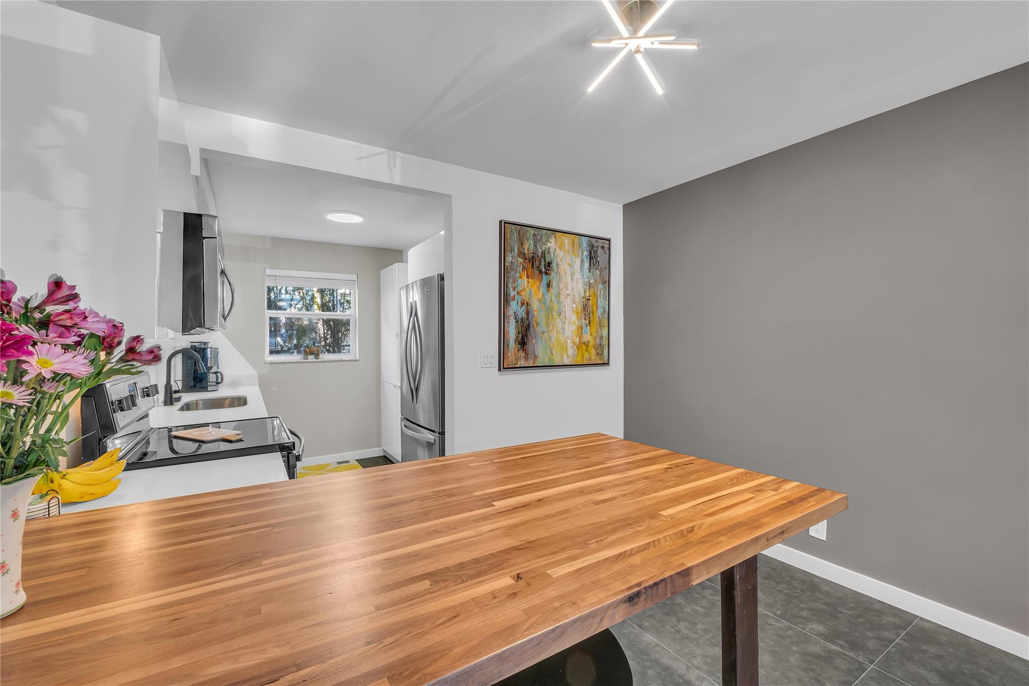 WILTON VILLAGE CONDO - Residential